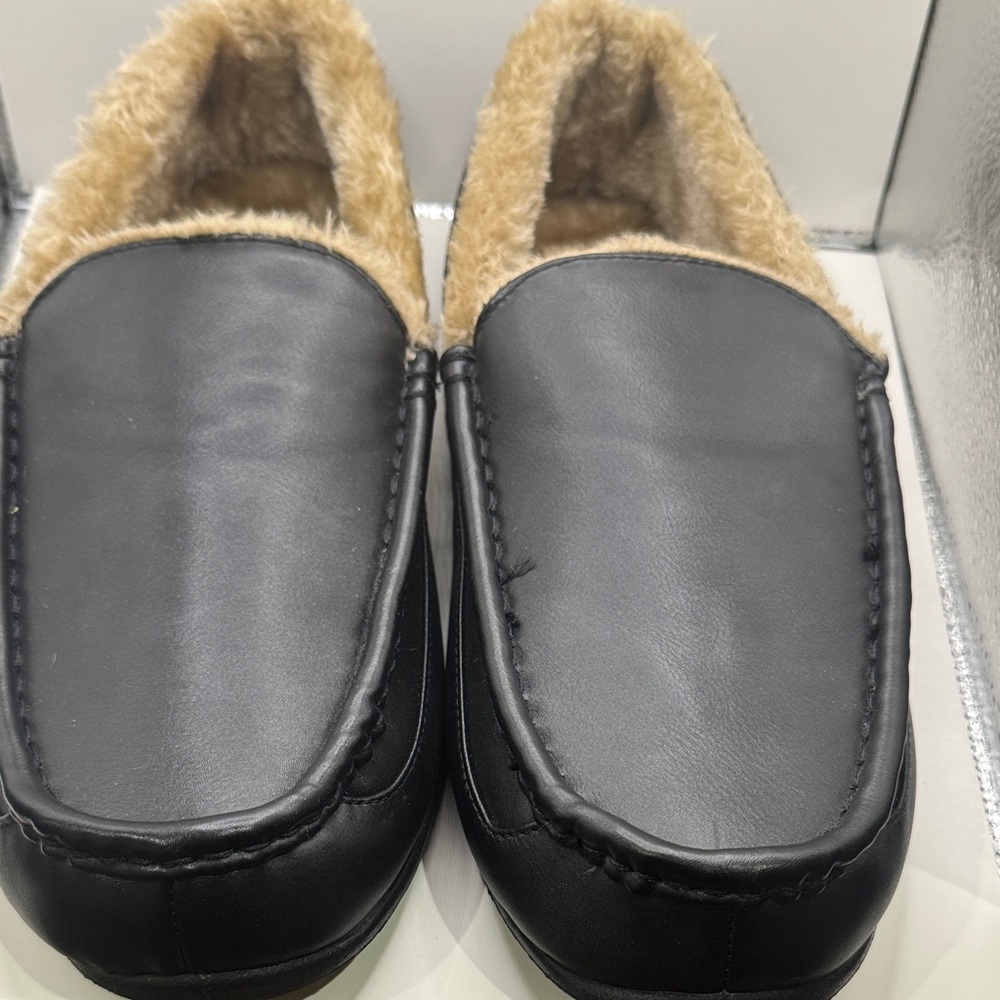 Deer Stags Black Loafers with Tan Lining